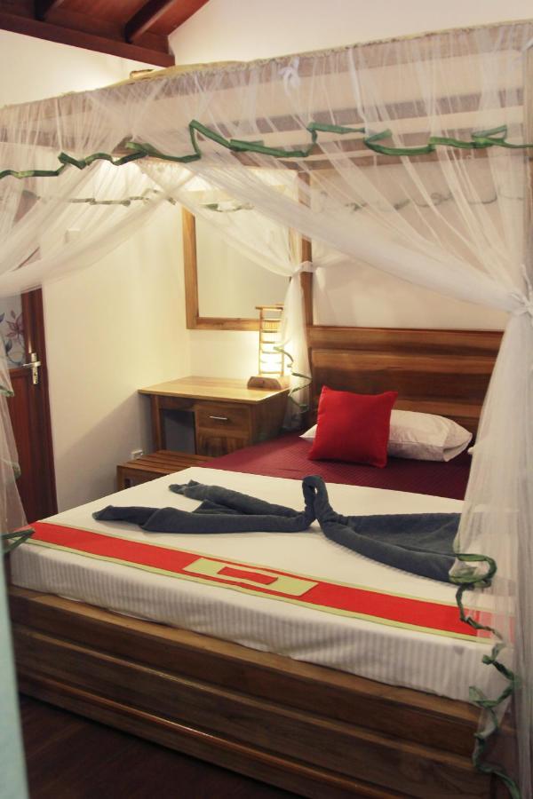 Hotel Rainforest Nest Deniyaya